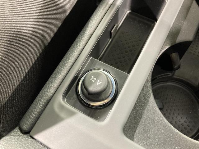 ゴルフGTI クラブスポーツ トラックエディション 特別仕様車 専用アルミ 専用バケットシート アルカンターラステアリング シートヒーター キーレス ナビ バックカメラ HIDヘッドライト 認定中古車(69枚目)