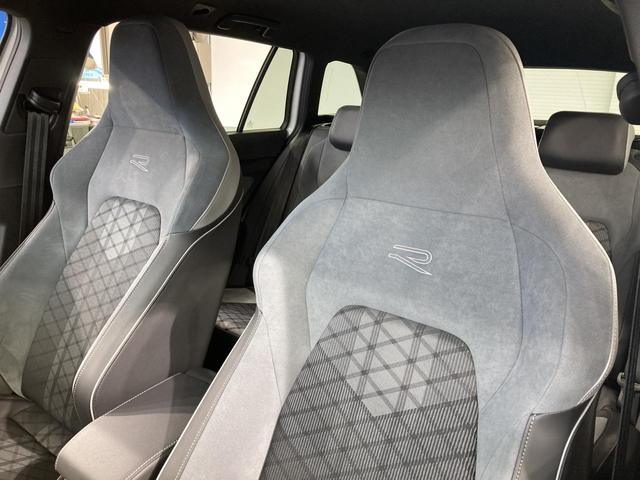 ゴルフヴァリアント ｅＴＳＩ　Ｒライン　ＩＱライト　トラベルアシスト　デジタルメーター　パワーテールゲート　ヘットアップディスプレイ　ナビ　バックカメラ　フロントアシスト　レーンアシスト　認定中古車（10枚目）