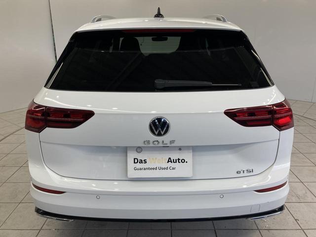 ゴルフヴァリアント ｅＴＳＩ　Ｒライン　ＩＱライト　トラベルアシスト　デジタルメーター　パワーテールゲート　ヘットアップディスプレイ　ナビ　バックカメラ　フロントアシスト　レーンアシスト　認定中古車（15枚目）