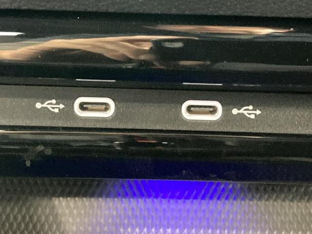 ゴルフヴァリアント ｅＴＳＩ　Ｒライン　ＩＱライト　トラベルアシスト　デジタルメーター　パワーテールゲート　ヘットアップディスプレイ　ナビ　バックカメラ　フロントアシスト　レーンアシスト　認定中古車（42枚目）