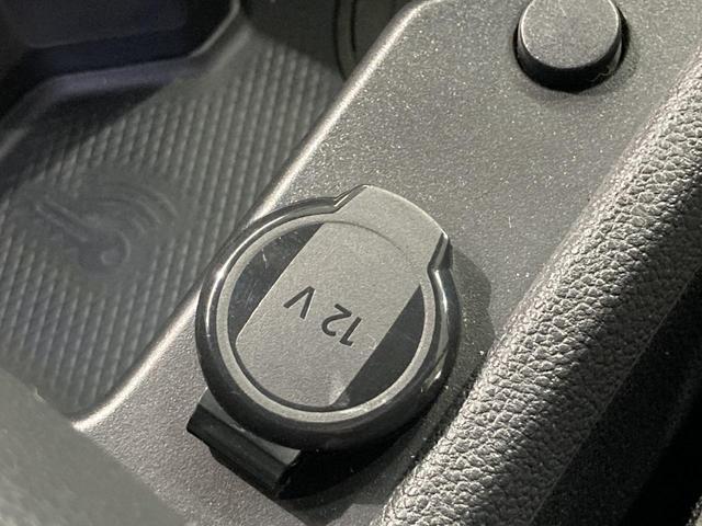 ゴルフヴァリアント ｅＴＳＩ　Ｒライン　ＩＱライト　トラベルアシスト　デジタルメーター　パワーテールゲート　ヘットアップディスプレイ　ナビ　バックカメラ　フロントアシスト　レーンアシスト　認定中古車（45枚目）