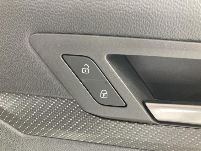 ゴルフヴァリアント ｅＴＳＩ　Ｒライン　ＩＱライト　トラベルアシスト　デジタルメーター　パワーテールゲート　ヘットアップディスプレイ　ナビ　バックカメラ　フロントアシスト　レーンアシスト　認定中古車（63枚目）