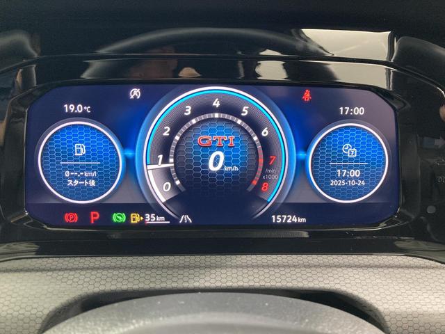 ゴルフGTI ベースグレード DCC トラベルアシスト IQライト 専用アルミ デジタルメーター スマートキー フロントアシスト レーンアシスト バックカメラ アンビエントライト 認定中古車(5枚目)
