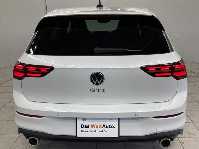 ゴルフGTI ベースグレード DCC トラベルアシスト IQライト 専用アルミ デジタルメーター スマートキー フロントアシスト レーンアシスト バックカメラ アンビエントライト 認定中古車(20枚目)