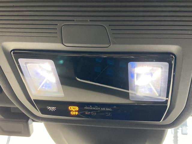 ゴルフGTI ベースグレード DCC トラベルアシスト IQライト 専用アルミ デジタルメーター スマートキー フロントアシスト レーンアシスト バックカメラ アンビエントライト 認定中古車(43枚目)