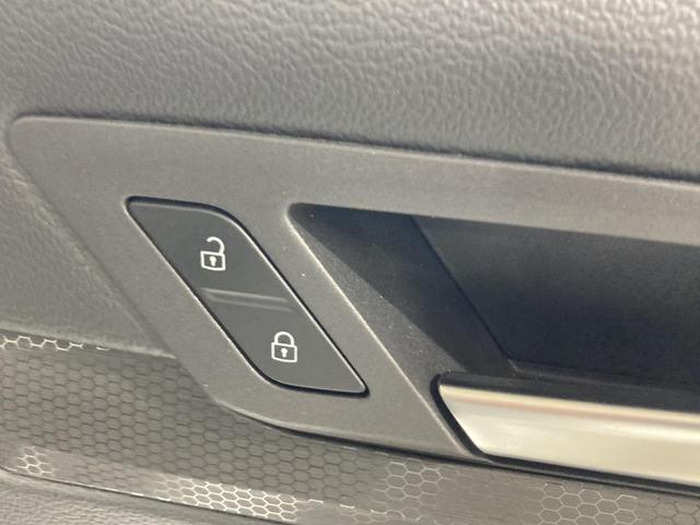 ゴルフGTI ベースグレード DCC トラベルアシスト IQライト 専用アルミ デジタルメーター スマートキー フロントアシスト レーンアシスト バックカメラ アンビエントライト 認定中古車(59枚目)