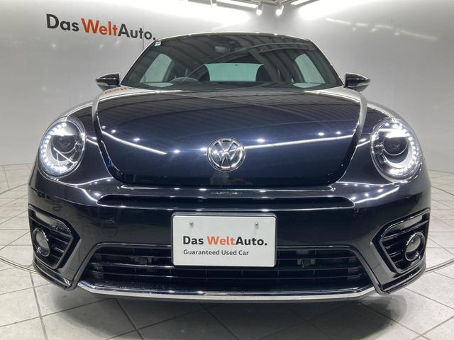 ザ・ビートル Ｒラインマイスター　クルーズコントロール付き　パドルシフト　障害物センサー　純正ナビ　レザーシート　シートヒーター　ブレーキアシスト　１８インチアルミホイール　フォグランプ　ＴＶフルセグ　バックカメラ　ブレーキアシスト（14枚目）