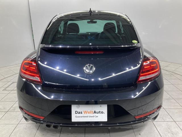 ザ・ビートル Ｒラインマイスター　クルーズコントロール付き　パドルシフト　障害物センサー　純正ナビ　レザーシート　シートヒーター　ブレーキアシスト　１８インチアルミホイール　フォグランプ　ＴＶフルセグ　バックカメラ　ブレーキアシスト（15枚目）