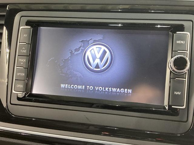 ザ・ビートル Ｒラインマイスター　クルーズコントロール付き　パドルシフト　障害物センサー　純正ナビ　レザーシート　シートヒーター　ブレーキアシスト　１８インチアルミホイール　フォグランプ　ＴＶフルセグ　バックカメラ　ブレーキアシスト（56枚目）