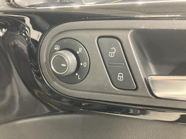 ザ・ビートル Ｒラインマイスター　クルーズコントロール付き　パドルシフト　障害物センサー　純正ナビ　レザーシート　シートヒーター　ブレーキアシスト　１８インチアルミホイール　フォグランプ　ＴＶフルセグ　バックカメラ　ブレーキアシスト（62枚目）