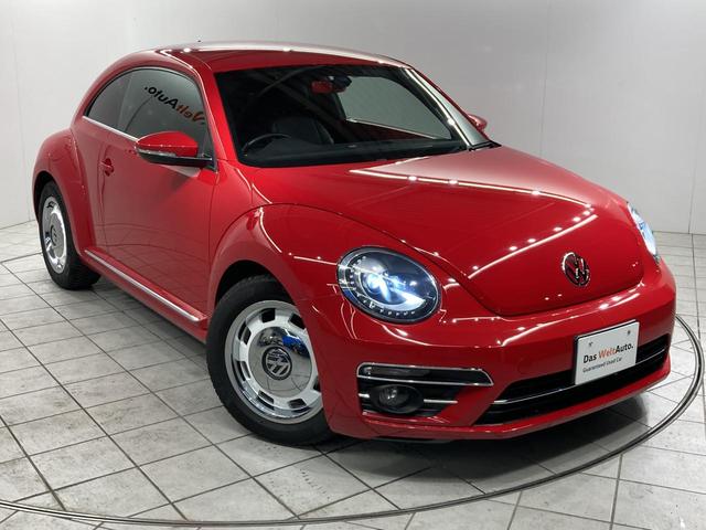 ザ・ビートル デザイン クルーズコントロール バックカメラ 17インチアルミホイホール HIDヘッドライト 純正ナビ プッシュスタート スマートスタートシステム デザイン専用インテリア(17枚目)