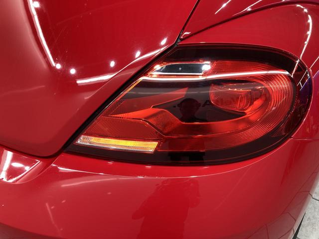 ザ・ビートル デザイン クルーズコントロール バックカメラ 17インチアルミホイホール HIDヘッドライト 純正ナビ プッシュスタート スマートスタートシステム デザイン専用インテリア(25枚目)