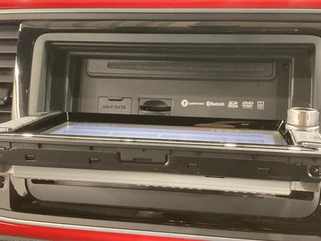 ザ・ビートル デザイン クルーズコントロール バックカメラ 17インチアルミホイホール HIDヘッドライト 純正ナビ プッシュスタート スマートスタートシステム デザイン専用インテリア(44枚目)