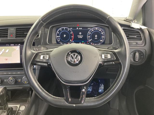 ゴルフ TSIコンフォートライン マイスター ACC 純正ナビ バックカメラ ブレーキアシスト オートホールド 17インチアルミホイール プッシュスタート TVフルセグ レーンキープアシスト 障害物センサー ジェスチャーコントロール(4枚目)