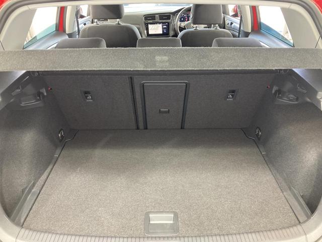 ゴルフ TSIコンフォートライン マイスター ACC 純正ナビ バックカメラ ブレーキアシスト オートホールド 17インチアルミホイール プッシュスタート TVフルセグ レーンキープアシスト 障害物センサー ジェスチャーコントロール(10枚目)