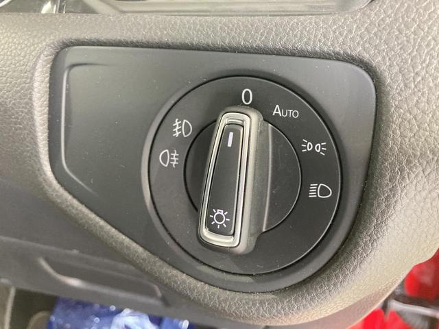 ゴルフ TSIコンフォートライン マイスター ACC 純正ナビ バックカメラ ブレーキアシスト オートホールド 17インチアルミホイール プッシュスタート TVフルセグ レーンキープアシスト 障害物センサー ジェスチャーコントロール(64枚目)