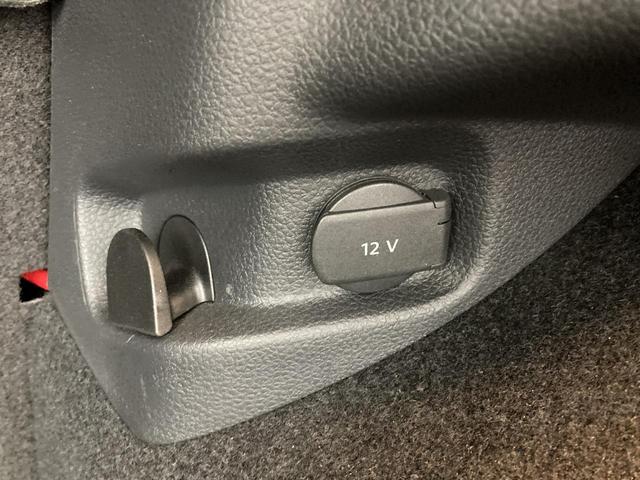 ゴルフ TSIコンフォートライン マイスター ACC 純正ナビ バックカメラ ブレーキアシスト オートホールド 17インチアルミホイール プッシュスタート TVフルセグ レーンキープアシスト 障害物センサー ジェスチャーコントロール(76枚目)