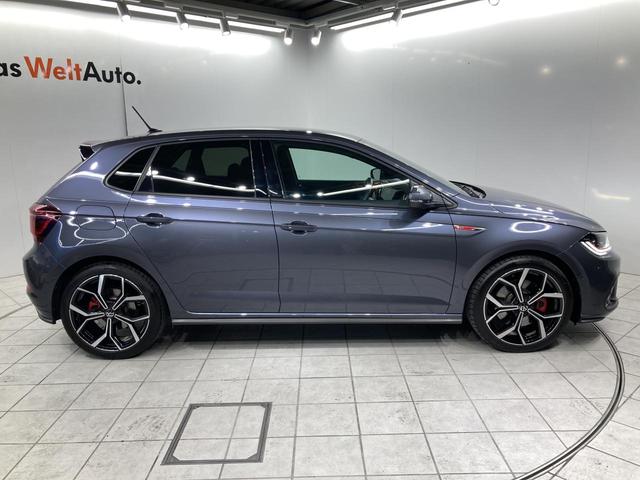 ポロＧＴＩ ベースグレード　トラベルアシスト　デジタルメーター　１８インチアルミホイール　レーンキープアシスト　ＩＱ．ＬＩＧＨＴ　前後コーナーセンサー　純正ナビ　バックカメラ　スマートキー　認定中古車（15枚目）