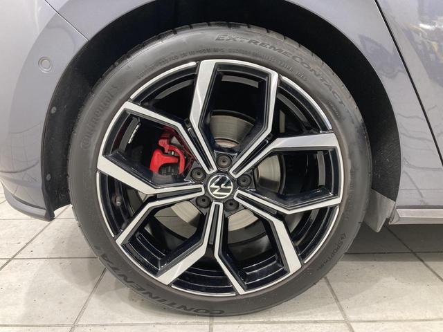 ポロＧＴＩ ベースグレード　トラベルアシスト　デジタルメーター　１８インチアルミホイール　レーンキープアシスト　ＩＱ．ＬＩＧＨＴ　前後コーナーセンサー　純正ナビ　バックカメラ　スマートキー　認定中古車（28枚目）