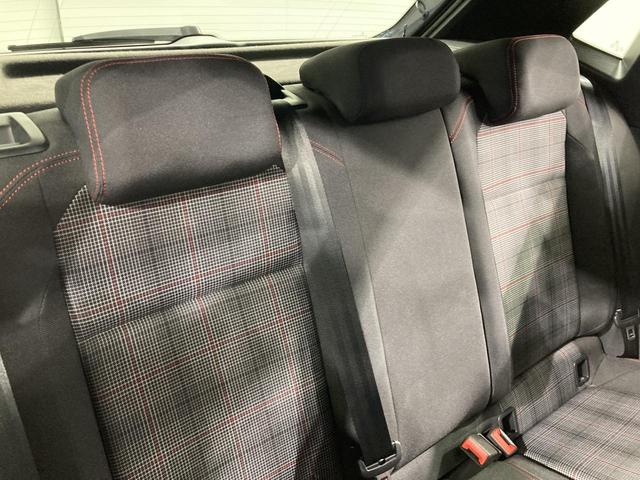 ポロＧＴＩ ベースグレード　トラベルアシスト　デジタルメーター　１８インチアルミホイール　レーンキープアシスト　ＩＱ．ＬＩＧＨＴ　前後コーナーセンサー　純正ナビ　バックカメラ　スマートキー　認定中古車（31枚目）