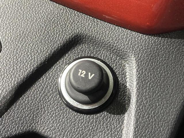 ポロＧＴＩ ベースグレード　トラベルアシスト　デジタルメーター　１８インチアルミホイール　レーンキープアシスト　ＩＱ．ＬＩＧＨＴ　前後コーナーセンサー　純正ナビ　バックカメラ　スマートキー　認定中古車（54枚目）