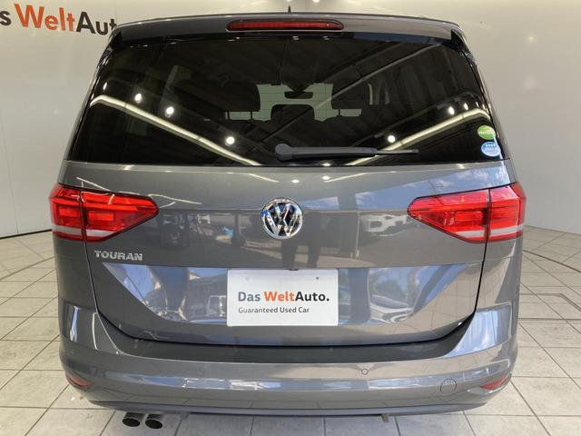 ゴルフトゥーラン ＴＳＩ　コンフォートラインリミテッド　ＡＣＣ　純正ナビ　１６インチアルミホイール　障害物センサー　バックカメラ　電動リヤゲート　ブレーキアシスト　ＬＥＤヘッドライト　レーンアシスト　ＴＶフルセグ　キーレスエントリー　シートヒーター（22枚目）