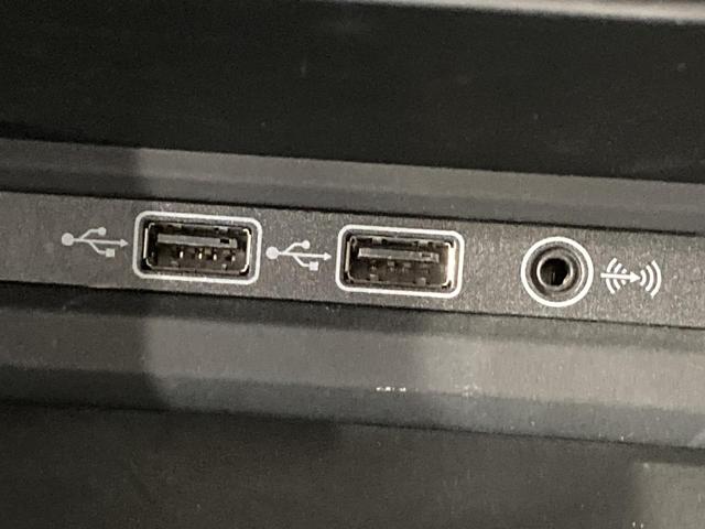 ゴルフトゥーラン ＴＳＩ　コンフォートラインリミテッド　ＡＣＣ　純正ナビ　１６インチアルミホイール　障害物センサー　バックカメラ　電動リヤゲート　ブレーキアシスト　ＬＥＤヘッドライト　レーンアシスト　ＴＶフルセグ　キーレスエントリー　シートヒーター（37枚目）