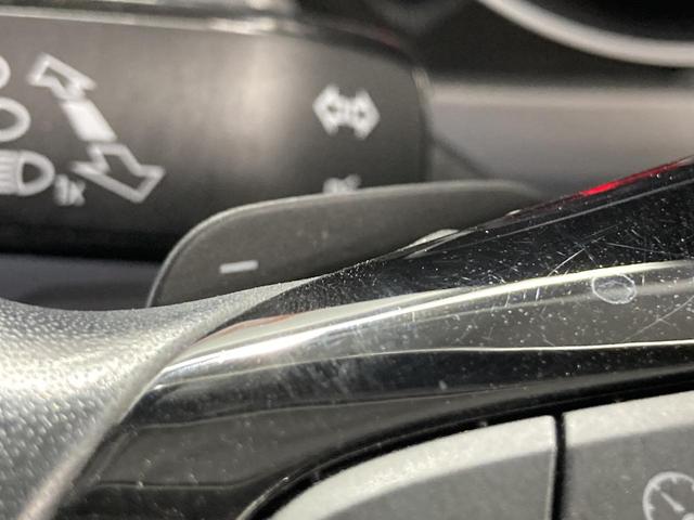 ゴルフトゥーラン ＴＳＩ　コンフォートラインリミテッド　ＡＣＣ　純正ナビ　１６インチアルミホイール　障害物センサー　バックカメラ　電動リヤゲート　ブレーキアシスト　ＬＥＤヘッドライト　レーンアシスト　ＴＶフルセグ　キーレスエントリー　シートヒーター（39枚目）