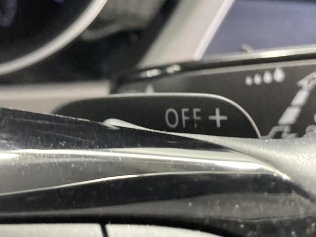 ゴルフトゥーラン ＴＳＩ　コンフォートラインリミテッド　ＡＣＣ　純正ナビ　１６インチアルミホイール　障害物センサー　バックカメラ　電動リヤゲート　ブレーキアシスト　ＬＥＤヘッドライト　レーンアシスト　ＴＶフルセグ　キーレスエントリー　シートヒーター（45枚目）