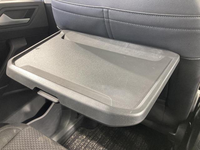 ゴルフトゥーラン ＴＳＩ　コンフォートラインリミテッド　ＡＣＣ　純正ナビ　１６インチアルミホイール　障害物センサー　バックカメラ　電動リヤゲート　ブレーキアシスト　ＬＥＤヘッドライト　レーンアシスト　ＴＶフルセグ　キーレスエントリー　シートヒーター（72枚目）