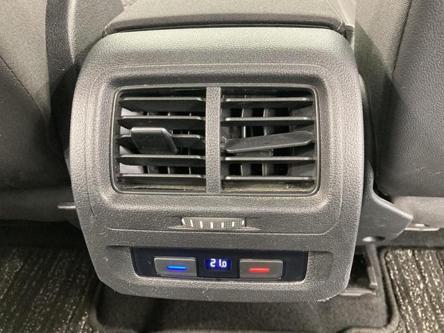 ゴルフトゥーラン ＴＳＩ　コンフォートラインリミテッド　ＡＣＣ　純正ナビ　１６インチアルミホイール　障害物センサー　バックカメラ　電動リヤゲート　ブレーキアシスト　ＬＥＤヘッドライト　レーンアシスト　ＴＶフルセグ　キーレスエントリー　シートヒーター（74枚目）