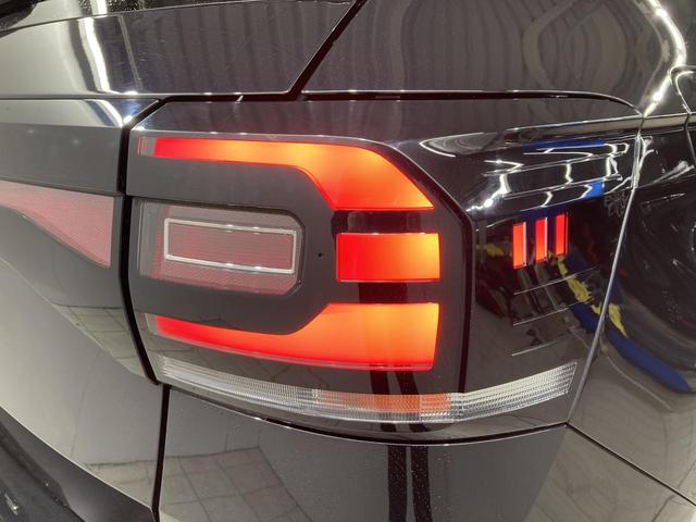 Ｔ－クロス ＴＳＩ　１ｓｔプラス　ＡＣＣ　レーンキープアシスト　バックカメラ　純正ナビ　パークアシスト　デイライト　ブラインドスポットディテクション　ＬＥＤヘッドライト　スマートフォンワイヤレスチャージング　スマートキー　認定中古車（41枚目）