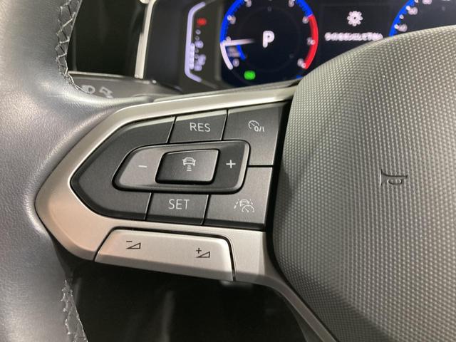 ポロ TSIスタイル ACC レーンキープアシスト デジタルメーター IQ.LIGHT デイライト ブラインドスポットディテクション 純正ナビ バックカメラ アンビエントライト スマートキー 認定中古車(7枚目)