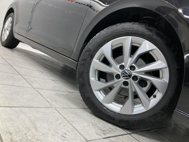 ポロ TSIスタイル ACC レーンキープアシスト デジタルメーター IQ.LIGHT デイライト ブラインドスポットディテクション 純正ナビ バックカメラ アンビエントライト スマートキー 認定中古車(13枚目)