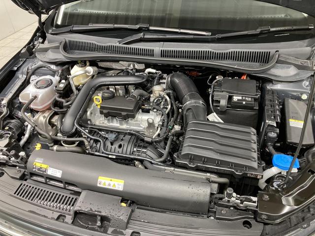 ポロ TSIスタイル ACC レーンキープアシスト デジタルメーター IQ.LIGHT デイライト ブラインドスポットディテクション 純正ナビ バックカメラ アンビエントライト スマートキー 認定中古車(52枚目)