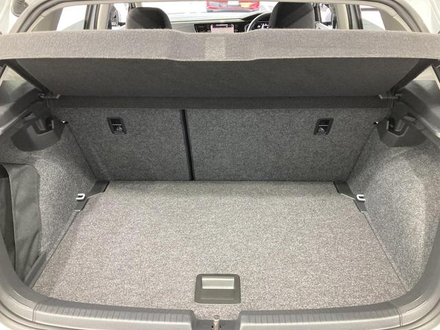 ポロ TSIハイライン ACC デジタルメーター ブラインドスポットディテクション 純正ナビ バックカメラ 前後コーナーセンサー 16インチアルミホイール スマートキー 認定中古車(12枚目)