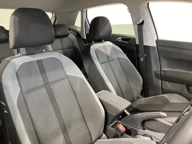 ポロ TSIハイライン ACC デジタルメーター ブラインドスポットディテクション 純正ナビ バックカメラ 前後コーナーセンサー 16インチアルミホイール スマートキー 認定中古車(34枚目)