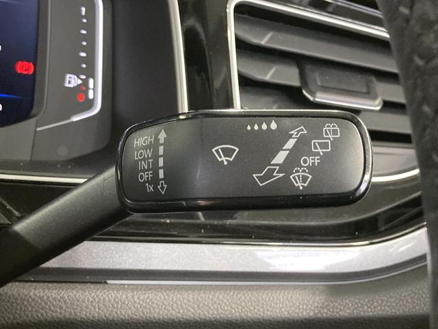 ポロ TSIハイライン ACC デジタルメーター ブラインドスポットディテクション 純正ナビ バックカメラ 前後コーナーセンサー 16インチアルミホイール スマートキー 認定中古車(40枚目)