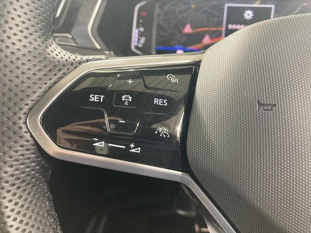 ティグアン TSI Rライン トラベルアシスト デジタルメーター アラウンドビューカメラ 純正ナビ レーンアシスト パークアシスト 全席シートヒーター パワーテールゲート 19インチアルミホイール スマートキー 認定中古車(8枚目)