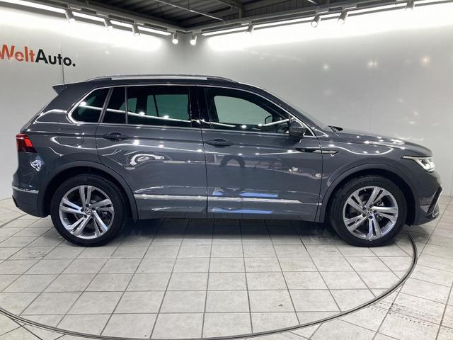 ティグアン TSI Rライン トラベルアシスト デジタルメーター アラウンドビューカメラ 純正ナビ レーンアシスト パークアシスト 全席シートヒーター パワーテールゲート 19インチアルミホイール スマートキー 認定中古車(18枚目)