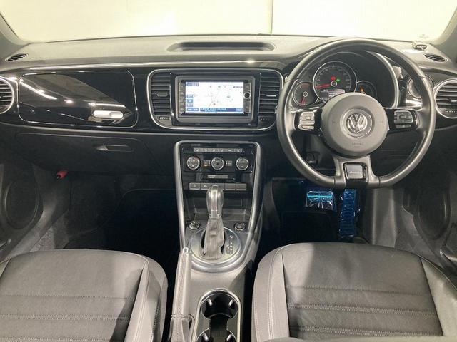 ザ・ビートル Ｒラインマイスター　レザーシート　前席シートヒーター　前後コーナーセンサー　純正ナビ　バックカメラ　ブラインドスポットディテクション　１８インチアルミホイール　スマートキー　認定中古車（3枚目）