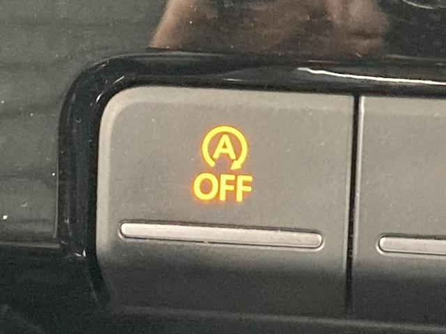 ザ・ビートル Ｒラインマイスター　レザーシート　前席シートヒーター　前後コーナーセンサー　純正ナビ　バックカメラ　ブラインドスポットディテクション　１８インチアルミホイール　スマートキー　認定中古車（32枚目）