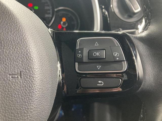 ザ・ビートル Ｒラインマイスター　レザーシート　前席シートヒーター　前後コーナーセンサー　純正ナビ　バックカメラ　ブラインドスポットディテクション　１８インチアルミホイール　スマートキー　認定中古車（33枚目）