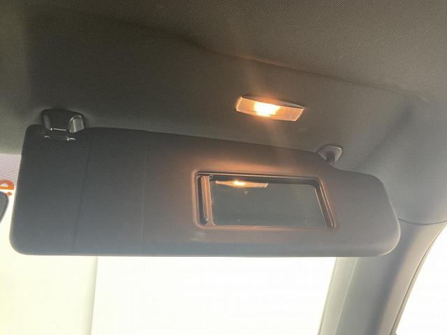 ザ・ビートル Ｒラインマイスター　レザーシート　前席シートヒーター　前後コーナーセンサー　純正ナビ　バックカメラ　ブラインドスポットディテクション　１８インチアルミホイール　スマートキー　認定中古車（40枚目）