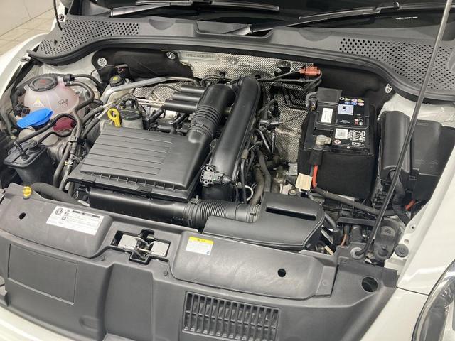 ザ・ビートル Ｒラインマイスター　レザーシート　前席シートヒーター　前後コーナーセンサー　純正ナビ　バックカメラ　ブラインドスポットディテクション　１８インチアルミホイール　スマートキー　認定中古車（73枚目）