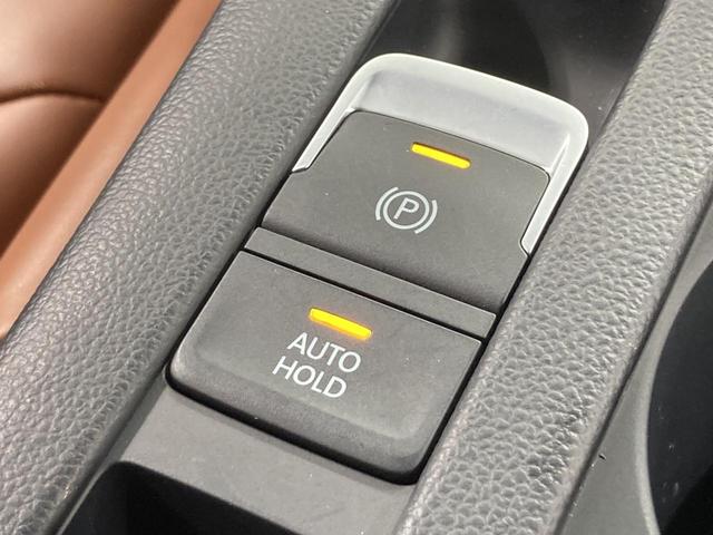 アルテオン ＴＳＩ　４モーション　エレガンス　ＤＹＮＡＵＤＩＯ　電動パノラマスライディングルーフ　ＤＣＣ　ＡＣＣ　レーンアシスト　アラウンドビューカメラ　コーナーセンサー　デジタルメーター　レザーシート　シートヒーター　パワーテールゲート（36枚目）