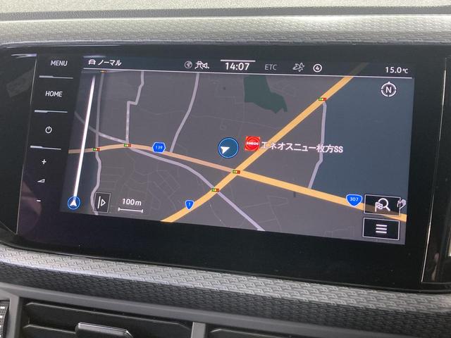 Ｔ－クロス ＴＳＩ　Ｒライン　トラベルアシスト　デジタルメーター　純正ナビ　バックカメラ　レーンキープアシスト　ブラインドスポットディテクション　パークアシスト　コーナーセンサー　スマートキー　認定中古車（5枚目）