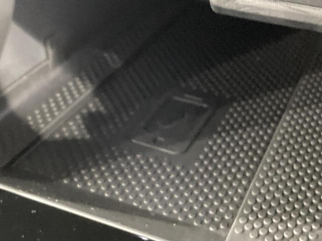 Ｔ－クロス ＴＳＩ　Ｒライン　トラベルアシスト　デジタルメーター　純正ナビ　バックカメラ　レーンキープアシスト　ブラインドスポットディテクション　パークアシスト　コーナーセンサー　スマートキー　認定中古車（44枚目）