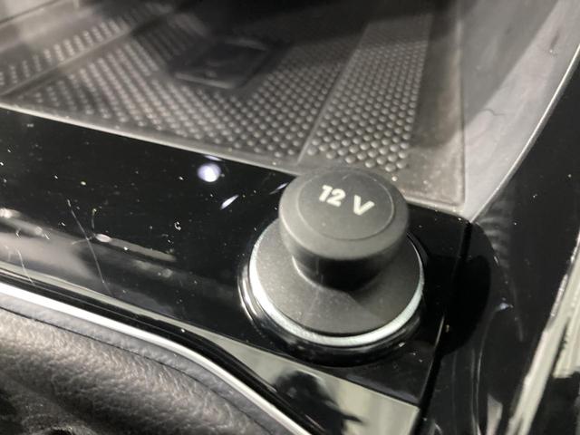 Ｔ－クロス ＴＳＩ　Ｒライン　トラベルアシスト　デジタルメーター　純正ナビ　バックカメラ　レーンキープアシスト　ブラインドスポットディテクション　パークアシスト　コーナーセンサー　スマートキー　認定中古車（69枚目）