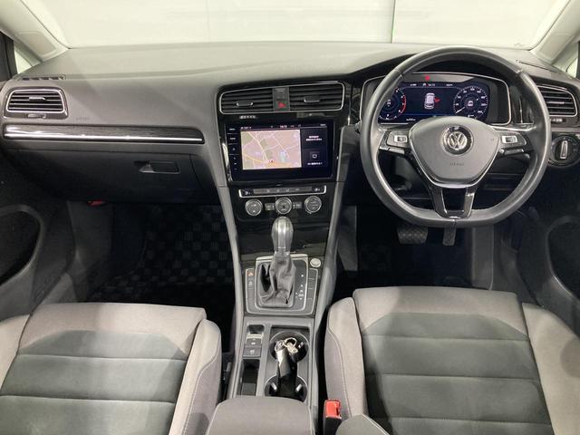 ゴルフ TSIハイライン テックエディション 特別仕様車 デジタルメーター ACC ナビ バックカメラ フロントアシスト レーンアシスト オートホールド エレクトロニックパーキング LEDヘッドライト スマートキー 認定中古車(3枚目)